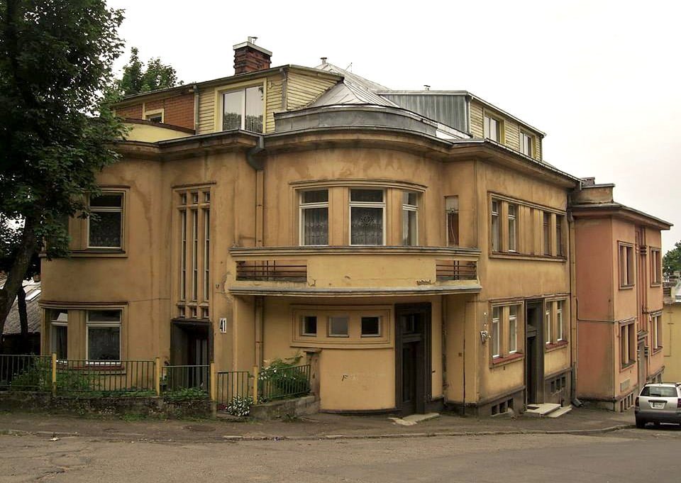 Buvęs Jono Norkaičio namas V. Mykolaičio–Putino ir K. Būgos gatvių sankirtoje, 1935 m. G. Oržikausko nuotr.