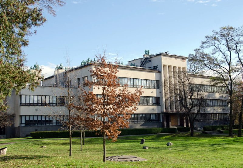 Pastatą suprojektavo architektas Vytautas Landsbergis-Žemkalnis. KTU nuotr.