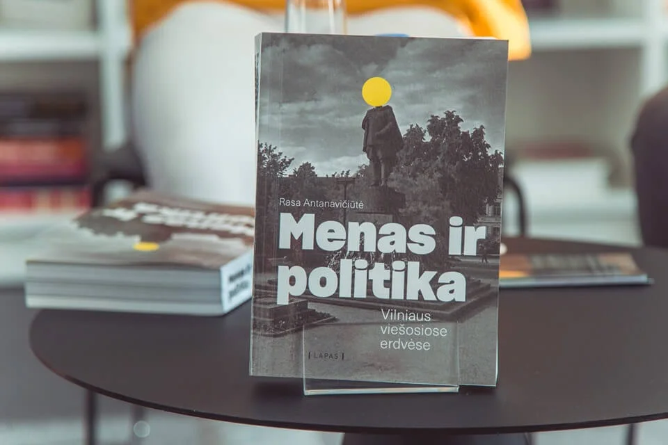 „Menas ir politika Vilniaus viešosiose erdvėse“