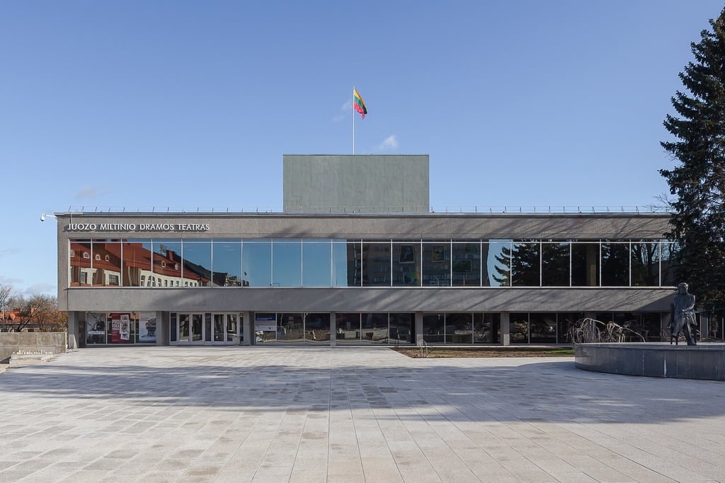 Panevėžio architektūros identiteto paieškos – „Pastatai kalba“ festivalio metu 3 Juozo Miltinio dramos teatras ©Norbert Tukaj