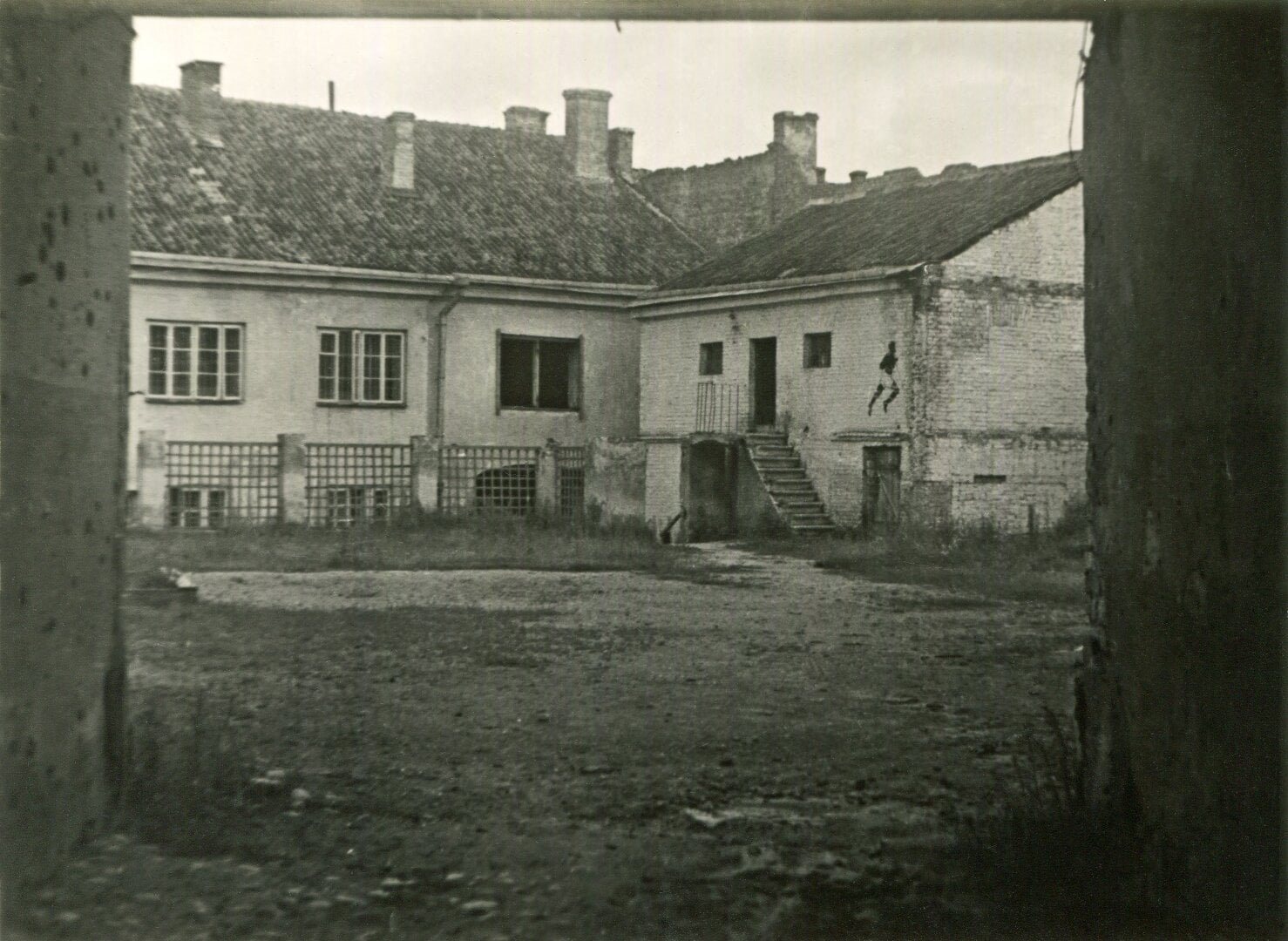 Vilna – Lietuvos Jeruzalė. Žydų realinė gimnazija ir Žydų muzikos institutas 1 Vilniaus geto kalėjimas Lydos gatvėje. Yad Vašemo archyvo nuotrauka