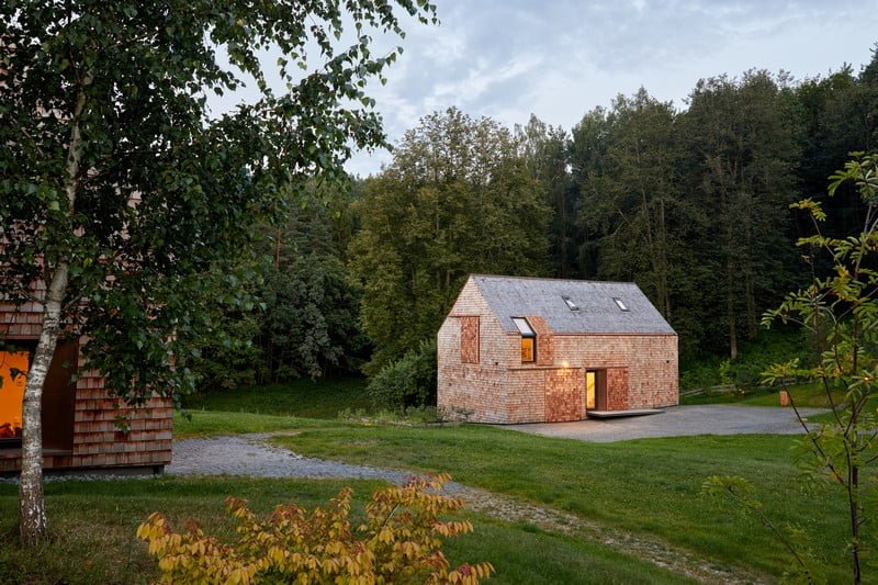 „Kedro namai“ – senos sodybos Vilniaus priemiestyje transformacija 7 kedro namai vilnius
