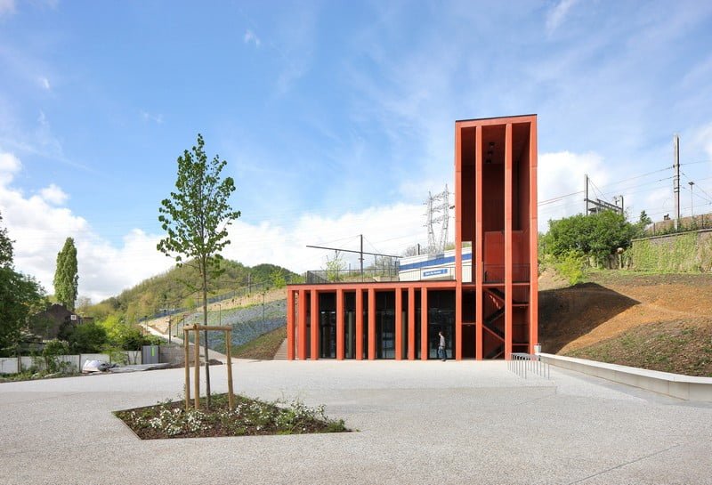 Architektūros paroda Vilniuje: pokalbiai tarp Lietuvos, Belgijos ir Ispanijos pastatų apie miestų įveiklinimą 4 Traukiniu stotis Herstal mieste Belgijoje. Aut. „MULTIPLE achitecture urbanism