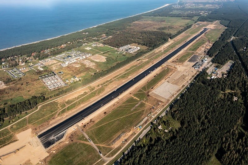 palangos oro uostas dronas