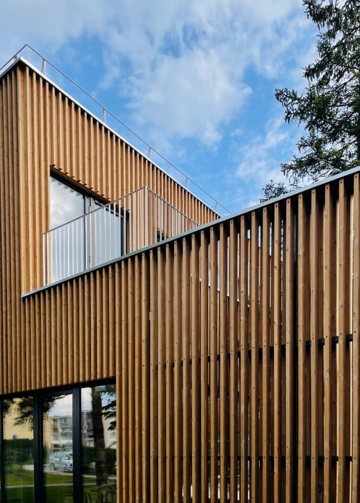 Medžiu kvepiantis vaikų darželis „Pelėdžiukas“ 6 Darželis Pelėdžiukas