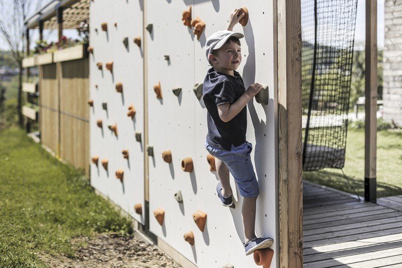 Moduliai universalioms viešosioms erdvėms 2 Egoé studio Leva modulis