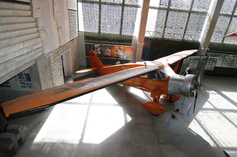 aviacijos muziejus kaune dariaus ir gireno lektuvo kopija