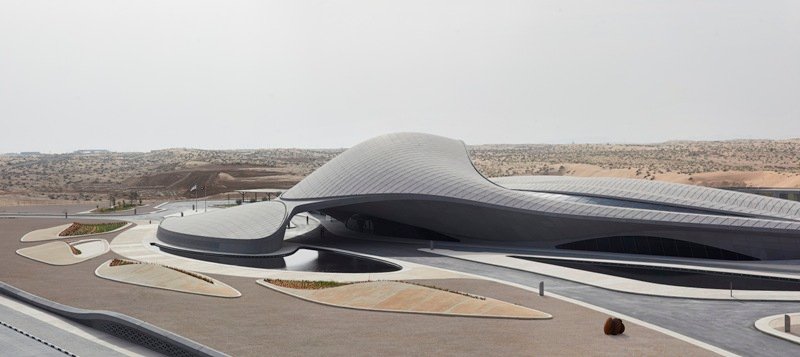 „Zaha Hadid Architects“ suprojektuota administracinė būstinė