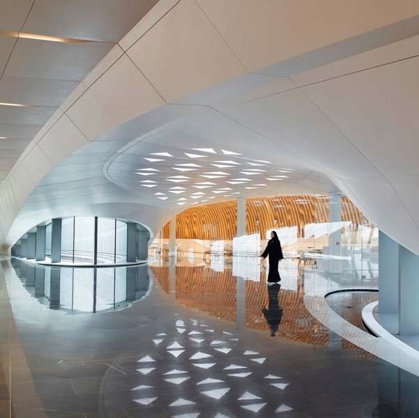 11 ZHA BEEAH HQ Sharjah UAE ©HuftonCrow
