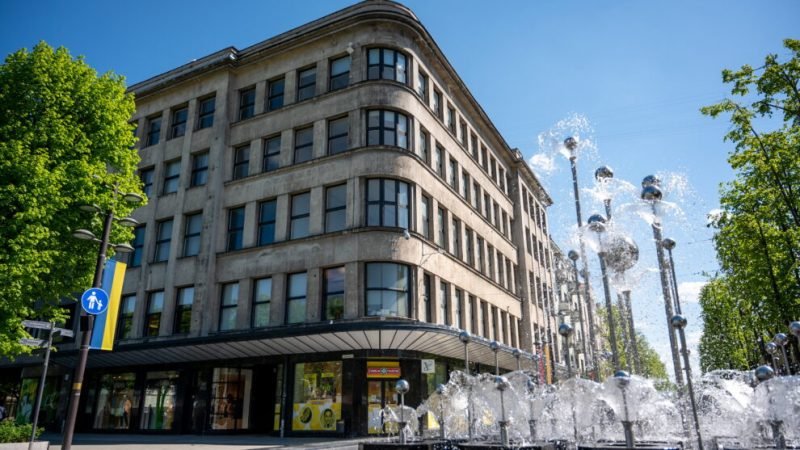 Paveldotvarkos renesansas: Kaune rengiamasi tvarkyti pusšimtį architektūriškai reikšmingų pastatų 1 Pieno centro rūmų fasadas