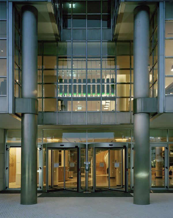 1 ecoLogicStudio BioFactory pilot scheme at Nestle HQ in Lisbon ©Andre Cepeda