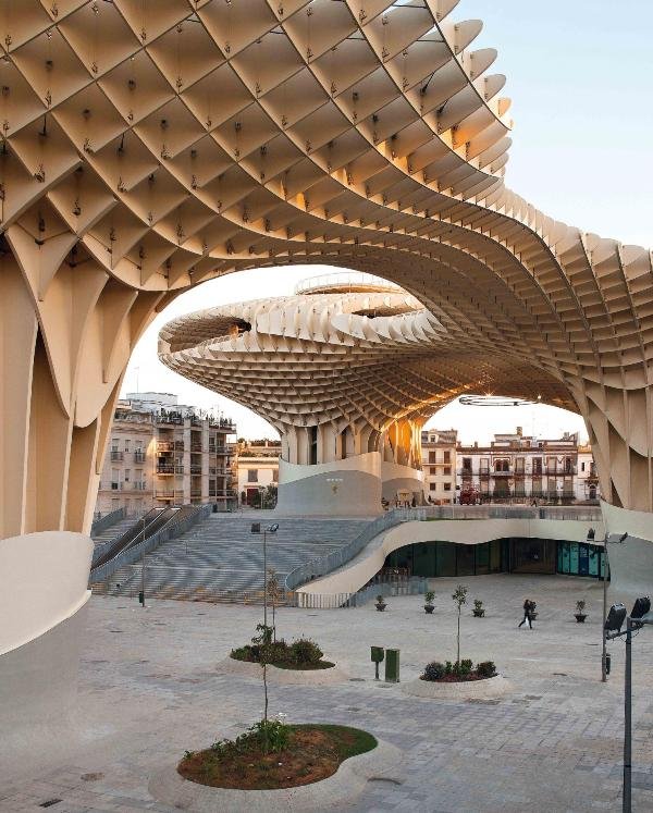 Medine konstrukcija The Metropol Parasol Ispanija. Saltinis. Arquitecturaviva.com