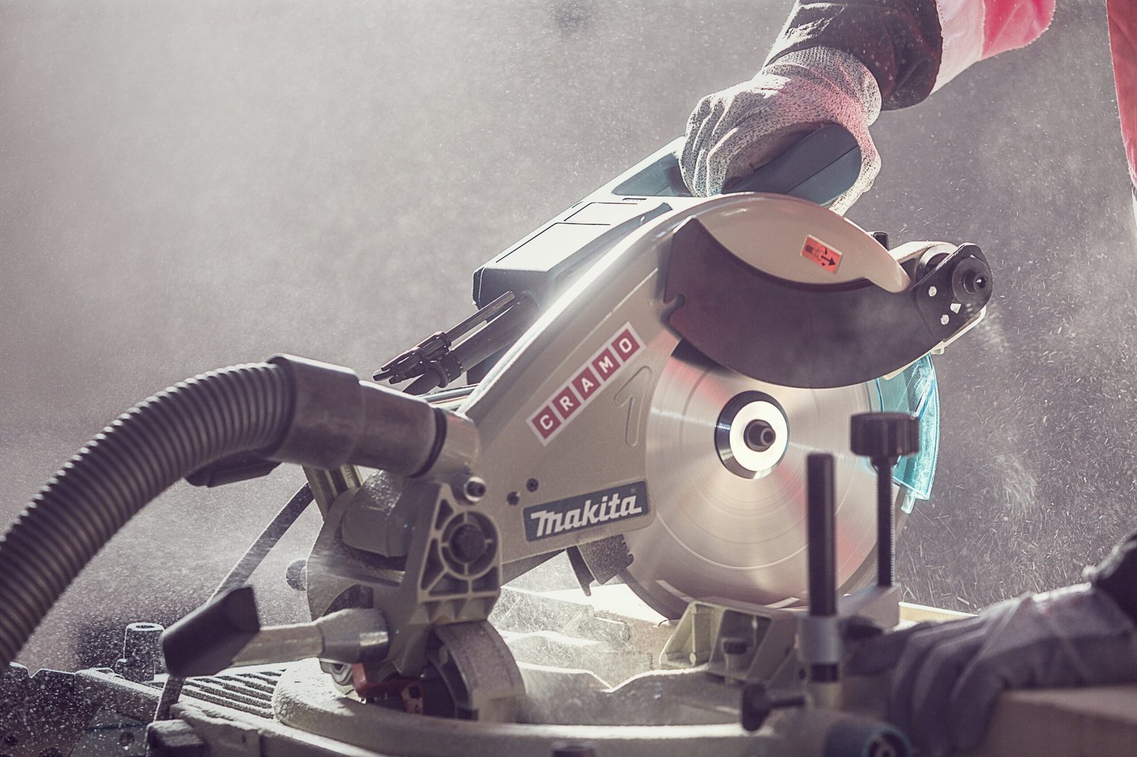 Kas geriau: įrankių nuoma ar jų pirkimas? 1 Kas geriau įrankių nuoma ar jų pirkimas 1 scaled