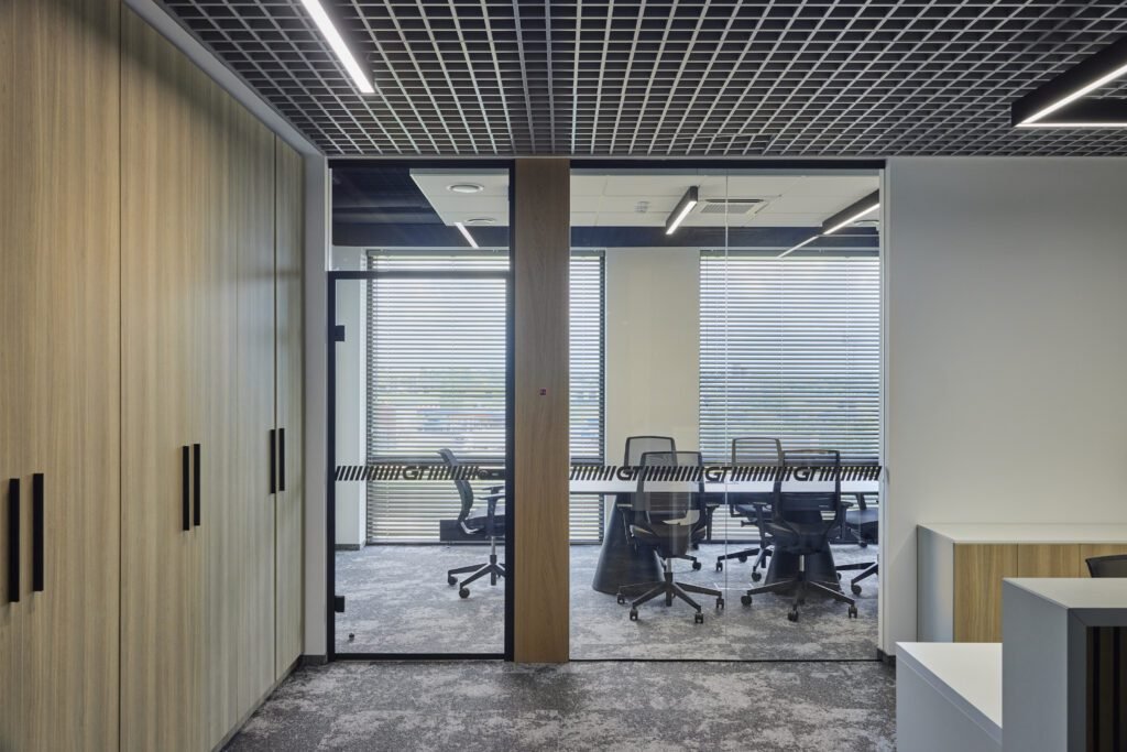 Naujas logistikos kompleksas Klaipėdoje – aukščiau pakelta išraiškos, tvarumo ir patogumo kartelė 5 13 2L T86 ┬⌐Norbert Tukaj 2482