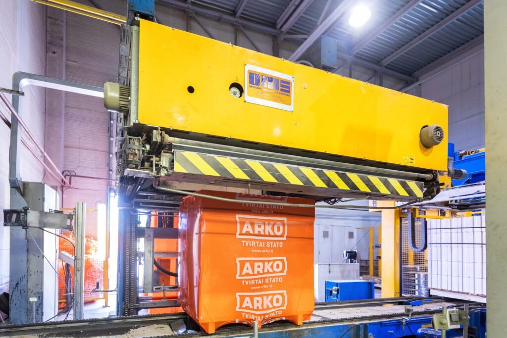 „Silikatui“ – 70: nuo pokarinės gamyklos iki moderniausių įrenginių ir technologijų 6 2024 07 01 9999 80 Edit