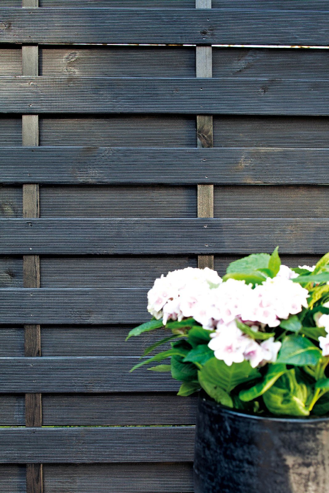 pl Tikkurila exterior wood Valtti fence with flower