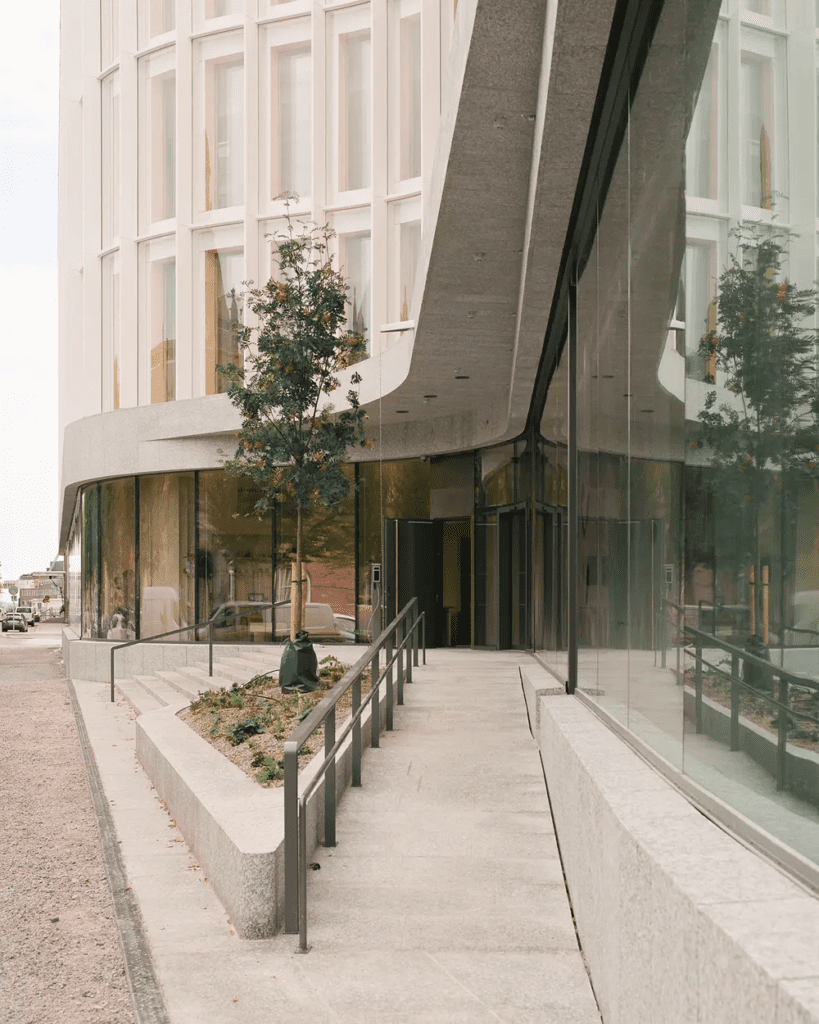 🟢 Naujausi mediniai statiniai Lietuvoje ir užsienyje: nuo medinių mokyklų iki biurų 9 Miskininkystes bendroves pataste – ju paciu gaminta mediena2