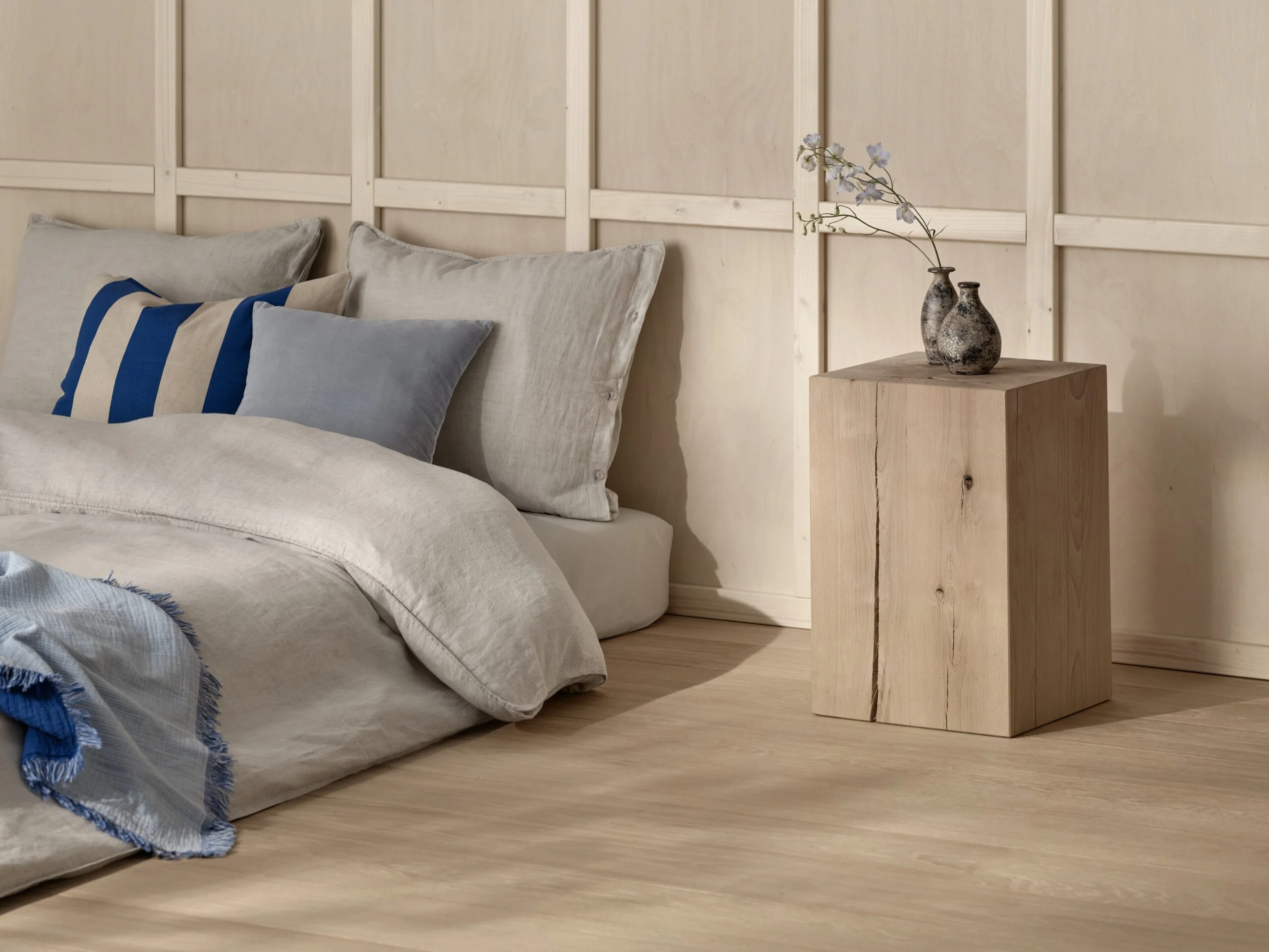 Tikkurila Interior Wood bedroom plywood headboard2 1 scaled