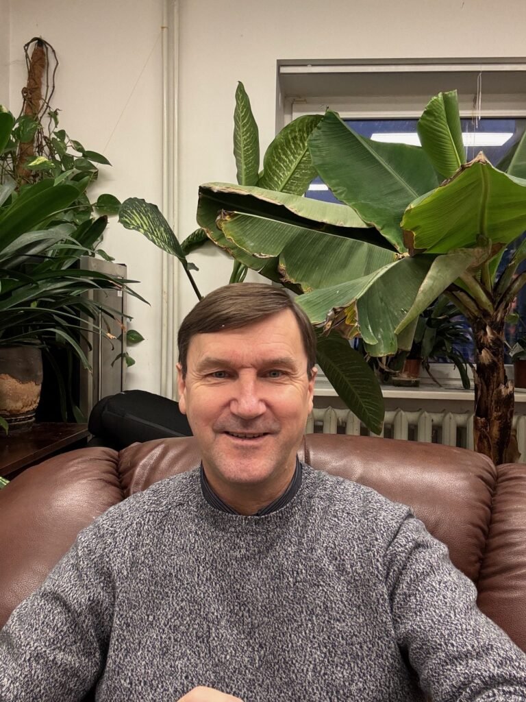 Išskirtinė pastato apdaila neturi būti brangi – unikaliems fasadams pasitelkia ir šluotą 7 Gintaris Maslauskas