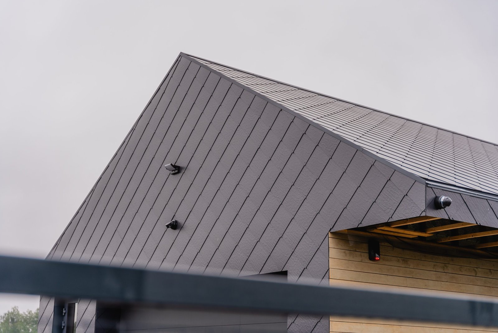 „Cedral“: vienas sprendimas ir stogui, ir fasadui 3 cedral stogo danga scaled