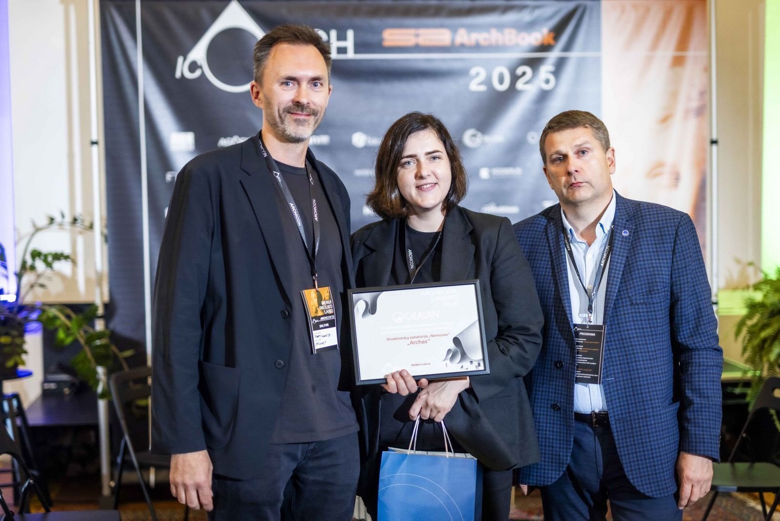 ARCHICON’25 renginyje architektūros srities atstovams – diskusijos apie tobulą tvarų miestą, visuomenės balsą ir geriausiųjų apdovanojimai 30 20250530SAArchBook3483 scaled