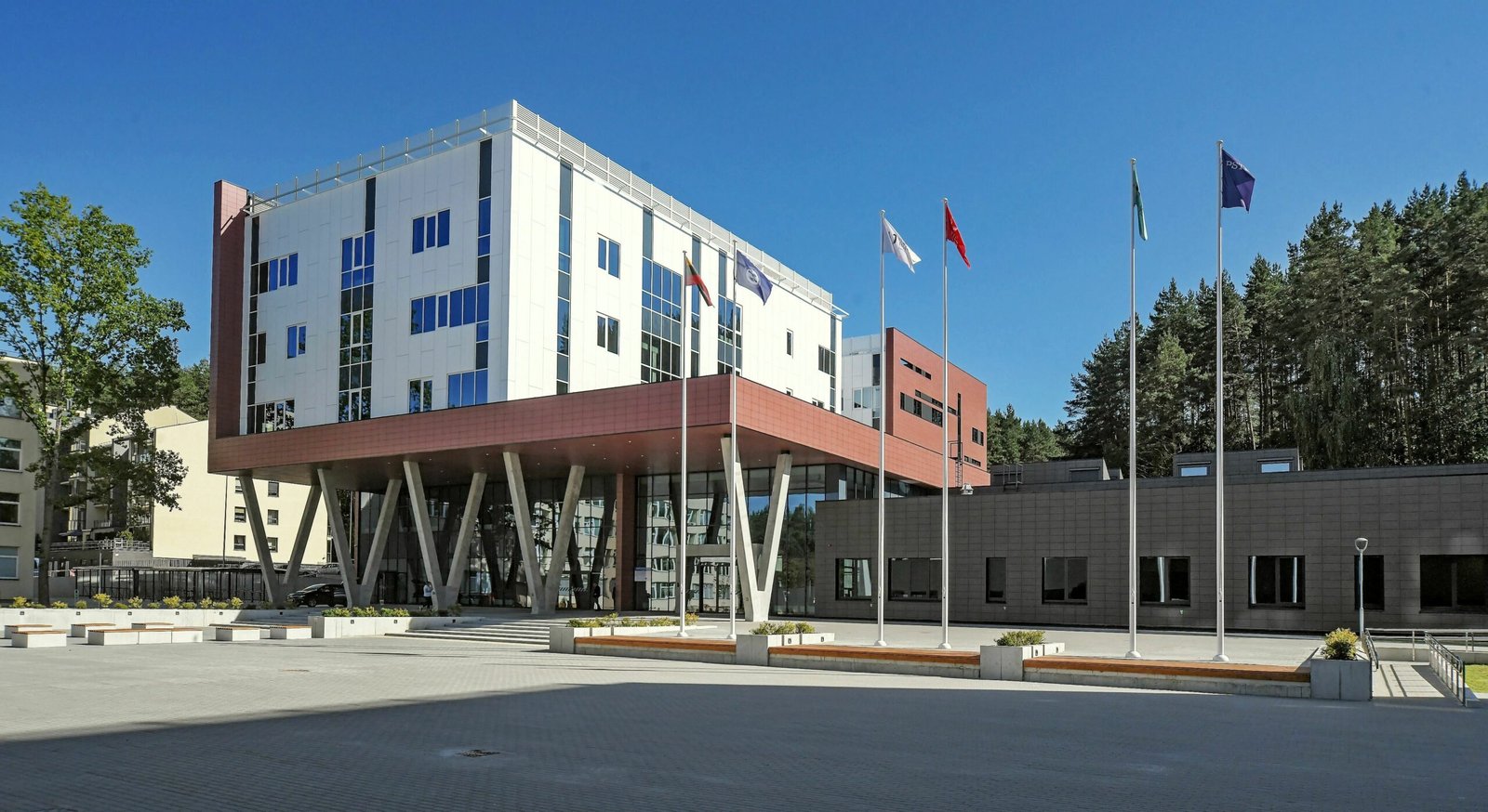 VILNIUS TECH įgyvendino infrastruktūros atnaujinimo projektus: nuo modernių erdvių iki saulės elektrinių 2 VILNIUS TECH scaled