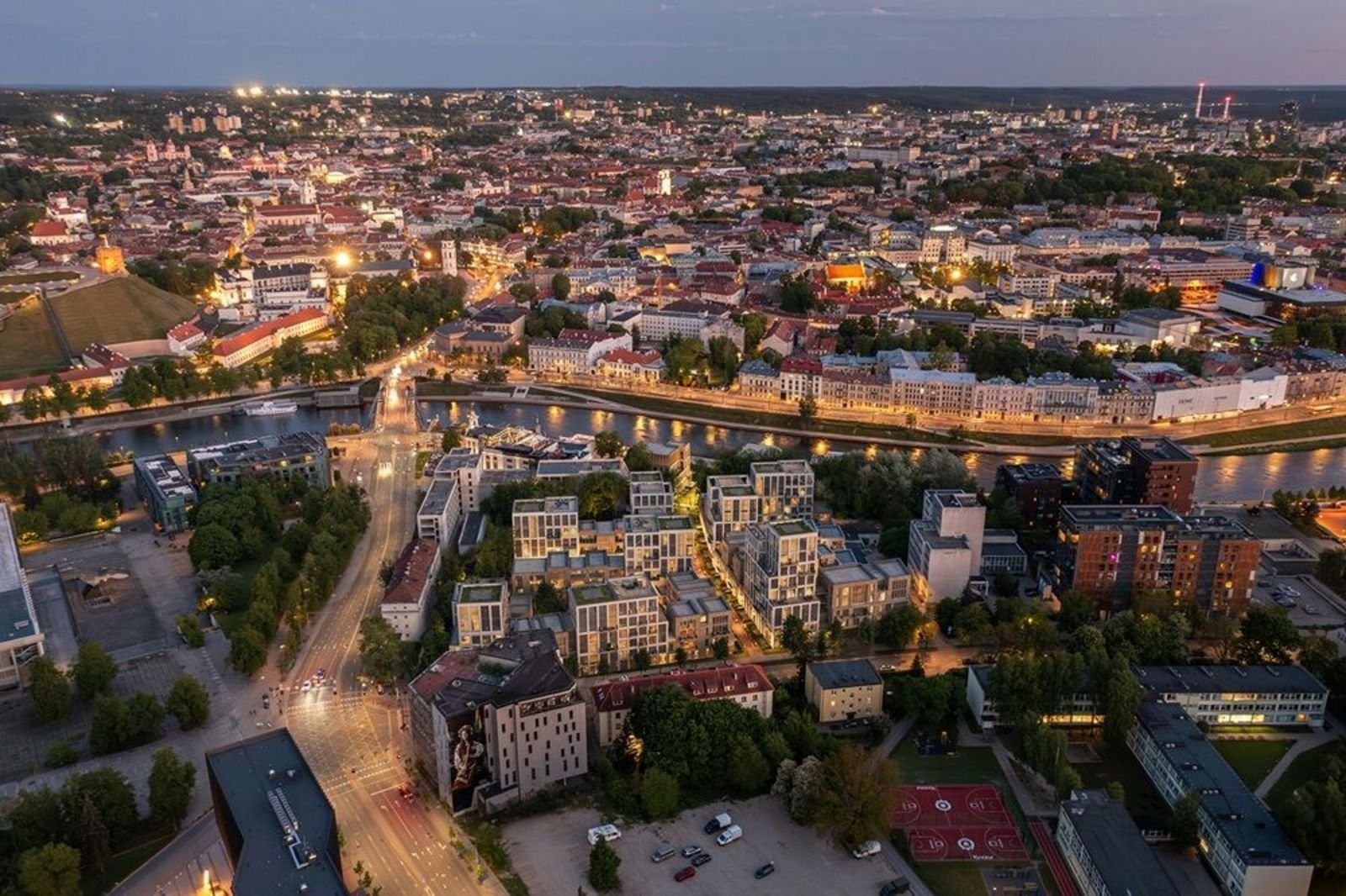 Naujas gyvenamasis kvartalas prie Mindaugo tilto Vilniuje: pristatė penkias vizijas 4 original UPS LINK 2