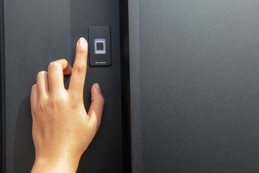 Išmanus pastatas – modernūs, patogūs ir prieinami saugos sprendimai 2 FGF 5333 kopieren