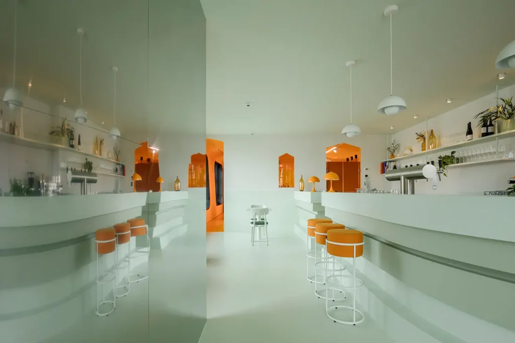 JUNG Goldmarie Mainz bistro spalvos interjero dizainas