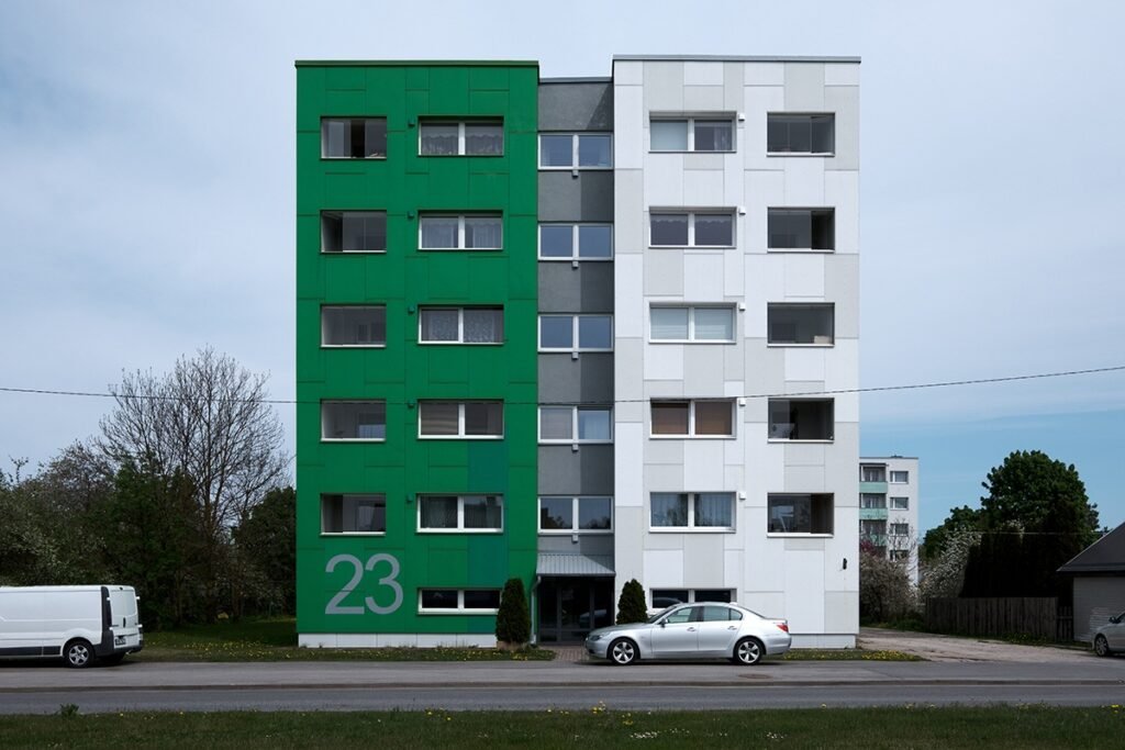 Ar gali renovacija ne tik šildyti, bet ir vienyti? 3 5 Estonian Pavilion Let me warm you Rakvere renovation ©Paar Keedus