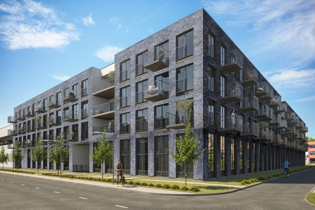 Virš Žirmūnuose statomo pirmo tokio Lietuvoje daugiabučių komplekso iškeltas pabaigtuvių vainikas 6 R3 copy scaled 1