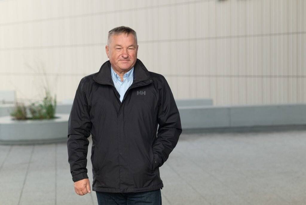 Naujasis Vilniaus oro uosto M. K. Čiurlionio išvykimo terminalo stogas tapo galinga saulės elektrine 5 Sigitas Kiskis