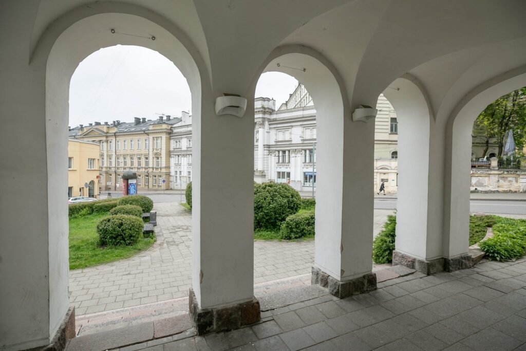 Išrinktas Prezidento Antano Smetonos paminklo konkurso laimėtojas 3 VMS 2129