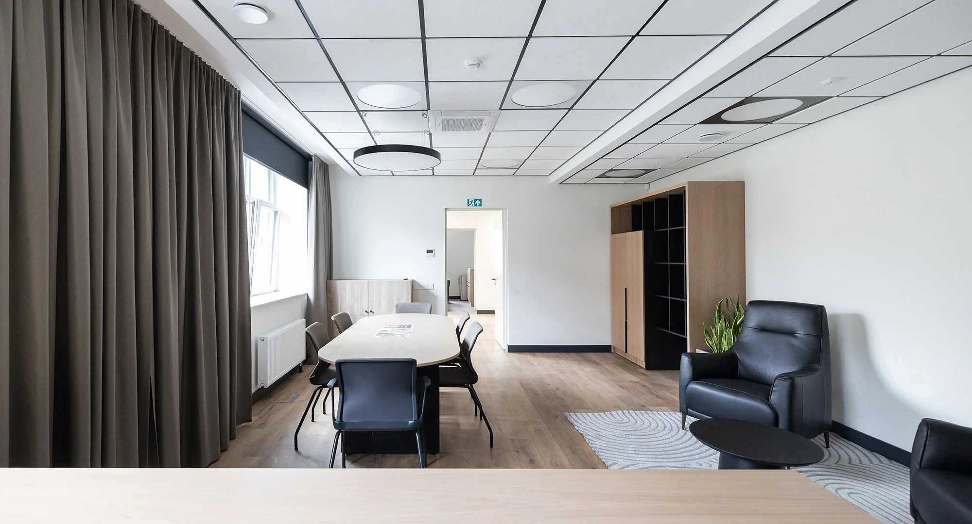 Optimali temperatūra ir drėgmė žiemą: kuo svarbus biuro mikroklimatas? 2 biuras mikroklimatas