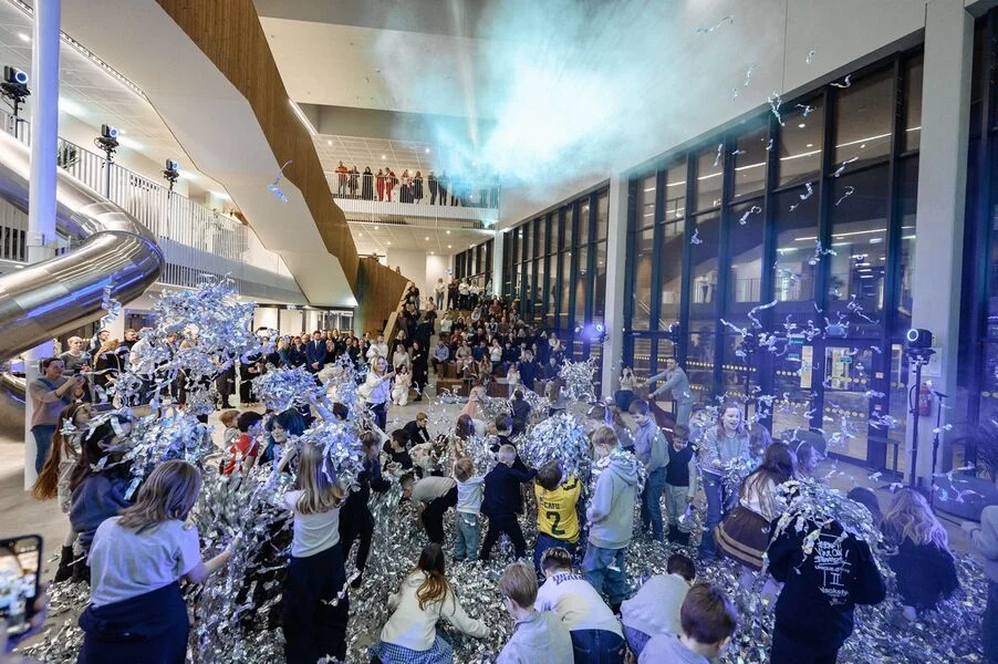 Atidarytas „Šiaurės licėjaus“ mokyklos, darželio ir baseino kompleksas 4 lg 523812 atidarymoakimikos siaureslicejausnuotrauka 15