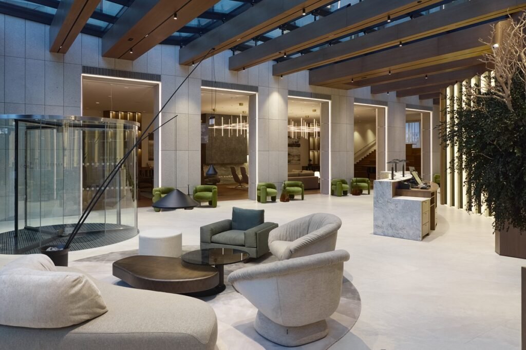 AC Hotel by Marriott Vilnius“: laikui nepavaldus viešbučio interjeras 9 nordinaryarchitects achotelvilnius ©Norbert Tukaj 5855