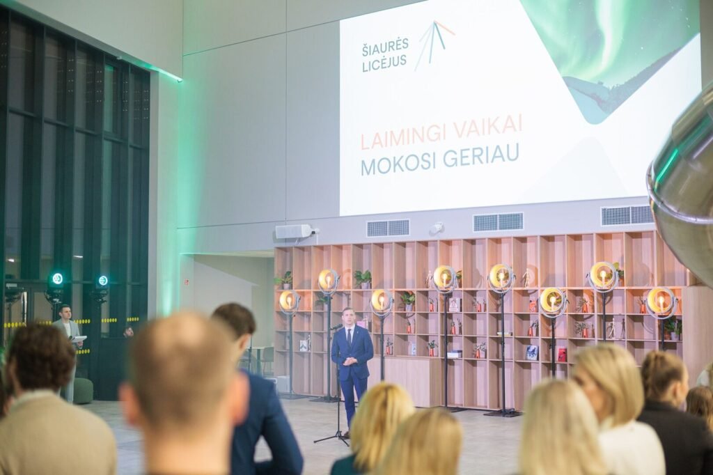 Atidarytas „Šiaurės licėjaus“ mokyklos, darželio ir baseino kompleksas 5 original 523812 atidarymoakimikos siaureslicejausnuotrauka 6