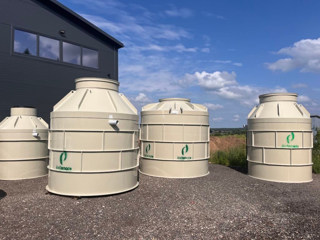 Nuotekų valymo technologijos, formuojančios estetišką eksterjerą ir tvarią aplinką 5 „BioTornado“ – nuotekų valymo didieji įrenginiai