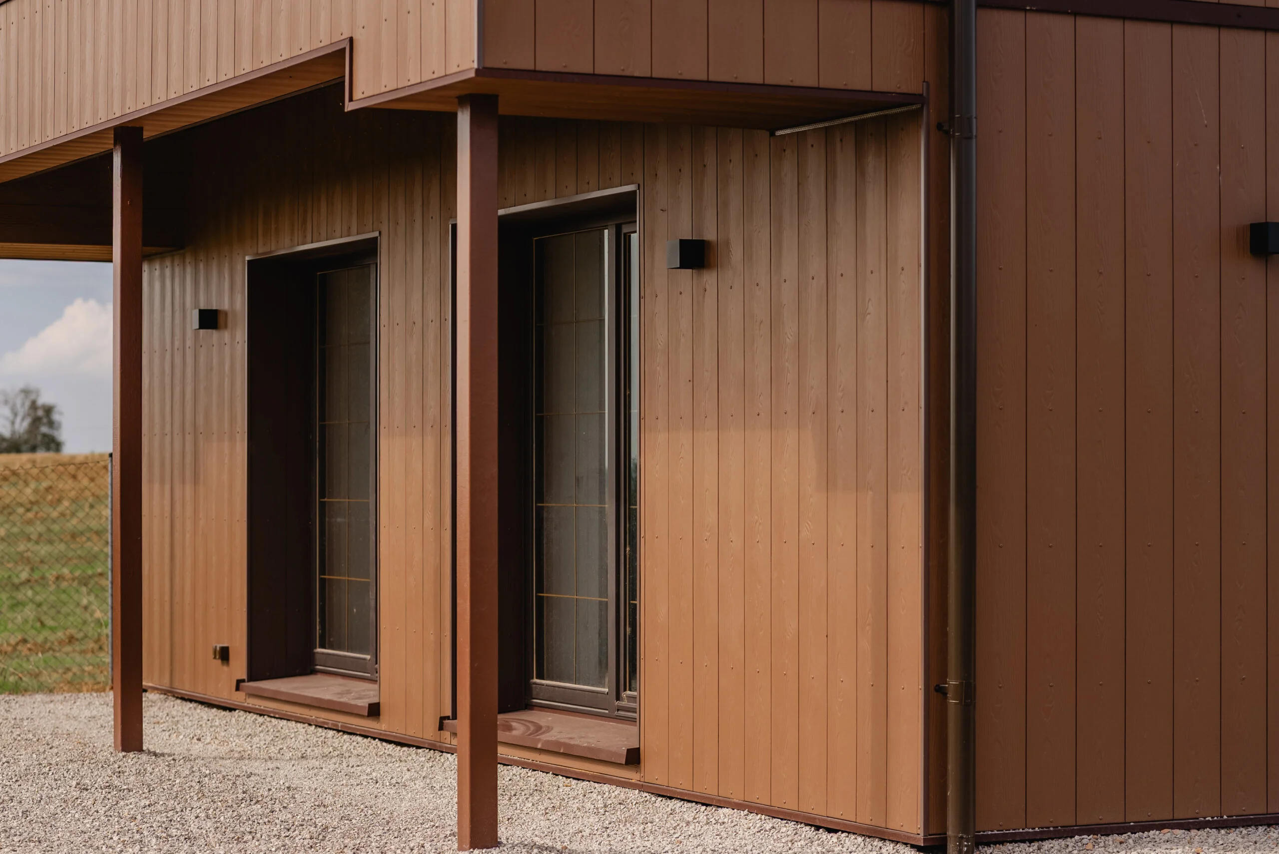 „Cedral“ dailylentės bei stogo ir fasado plokštelės: ką privalo žinoti kiekvienas montuotojas? 2 DSC02622 scaled