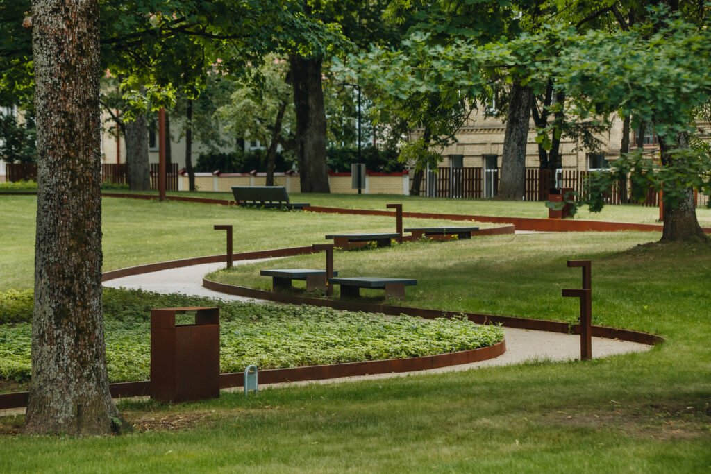 Rytojaus miestai: kaip erdves, kurtas darbininkams, pritaikyti šiandienei visuomenei 2 Liuteronų sodas Vilniuje