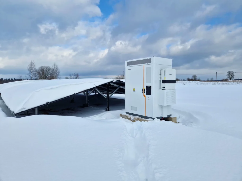 Energijos kaupikliai verslui: kaip optimizuoti elektros sąnaudas ir užtikrinti stabilumą 3 MINRONA scaled 1