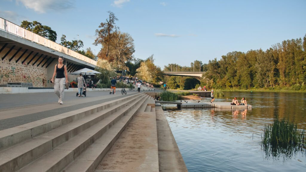 Gintaras Čaikauskas: miestas keičiasi lėčiau nei žmonių socialiniai įpročiai 4 Atnaujinta Neries krantinė Vilniuje