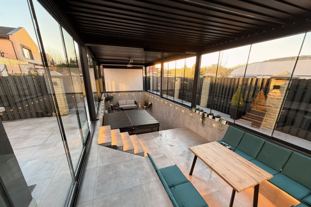 Populiariausi pergolų tipai: kas tinka Lietuvos klimato sąlygomis? 6 Nordin.lt projektas – įstiklinta pergola