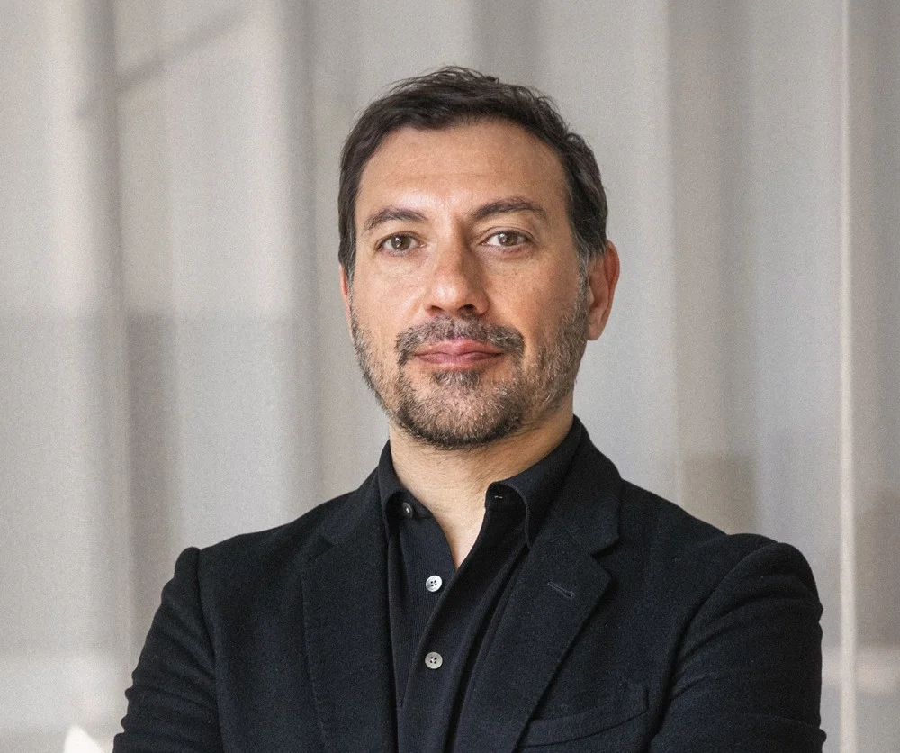 Lietuvos inicijuotas Ukrainos mokyklų atkūrimo projektas įkvėpė MATER, vieną reikšmingiausių Milano dizaino savaitės instaliacijų 2 Alessandro Scandurra