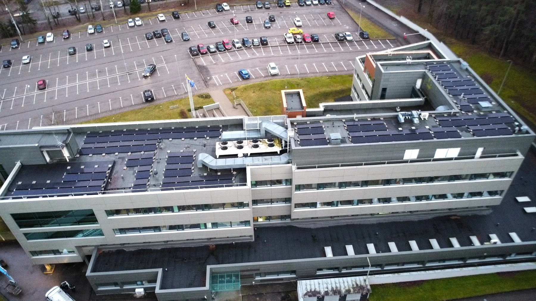 Energijos kaupiklis: kaip verslui išnaudoti visą saulės elektrinės potencialą 6 Veesla įgyvendintas sprendimas saulės elektrinė