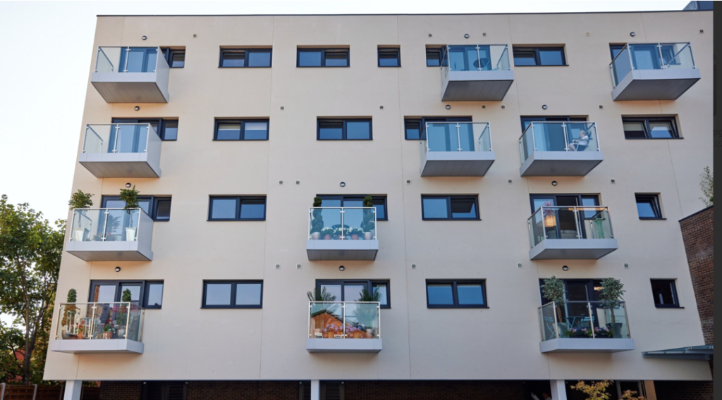 Kaip skaitmeniniai sprendimai keičia langų užsakymo procesą statybų sektoriuje? 7 statyba langai skaitmeninis projektavimas daugiabutis namas