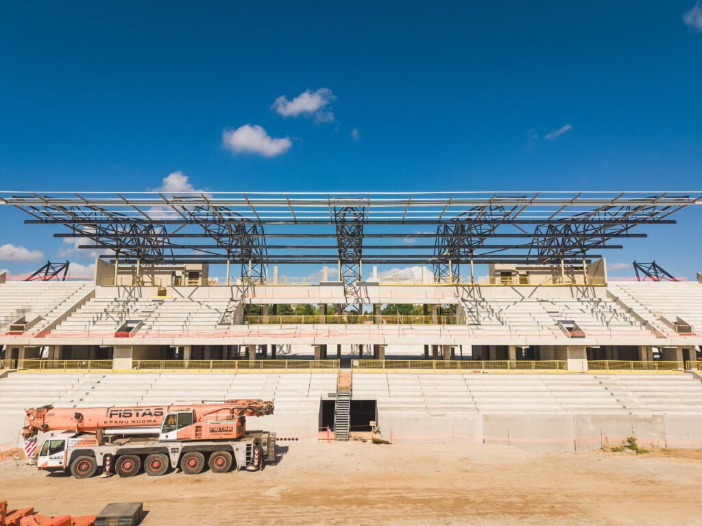Nacionalinis stadionas po metų statybų: patikrino, kaip sekasi laikytis darbų plano 2 2026 06 20 Stadionas Naresta 21 of 52