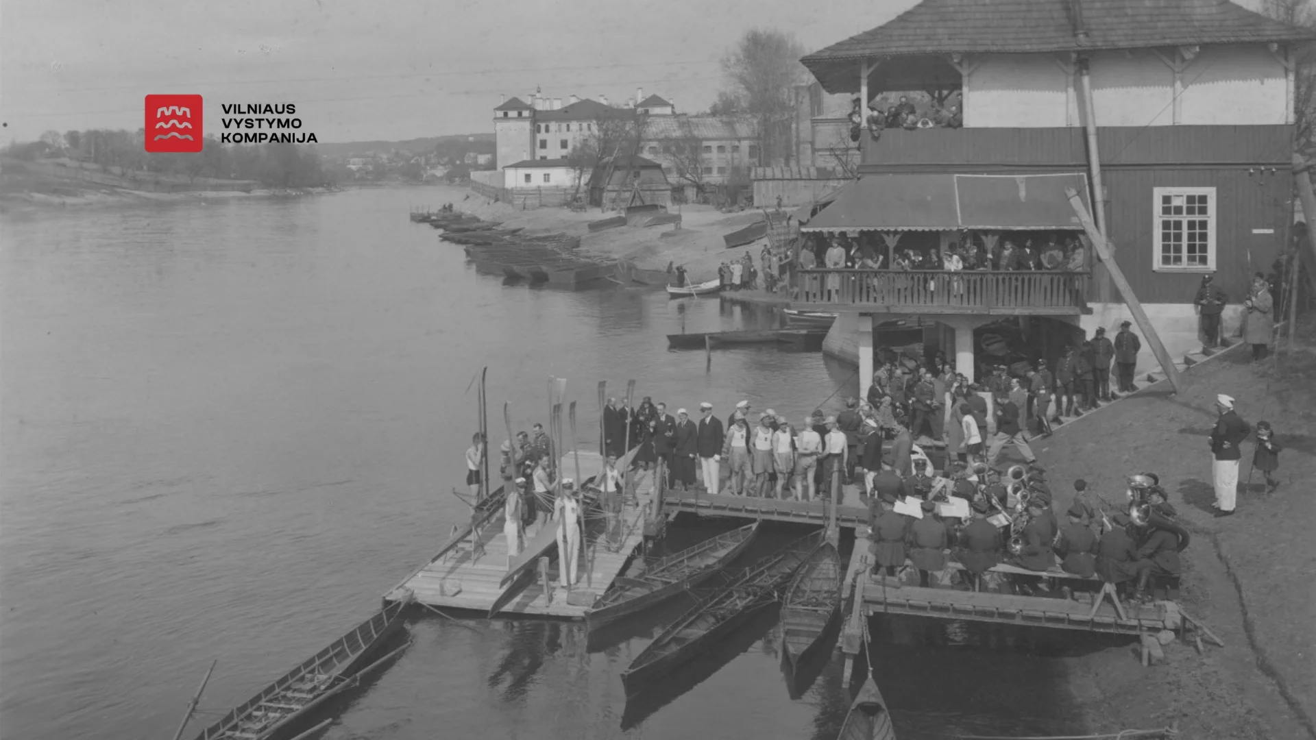 Vilnius sieks prikelti istorinį elingą prie Neries: sprendimų ieškos kartu su vilniečiais 26 1932 M. IRKLUOTOJU KLUBO ATIDARYMO SVENT.e