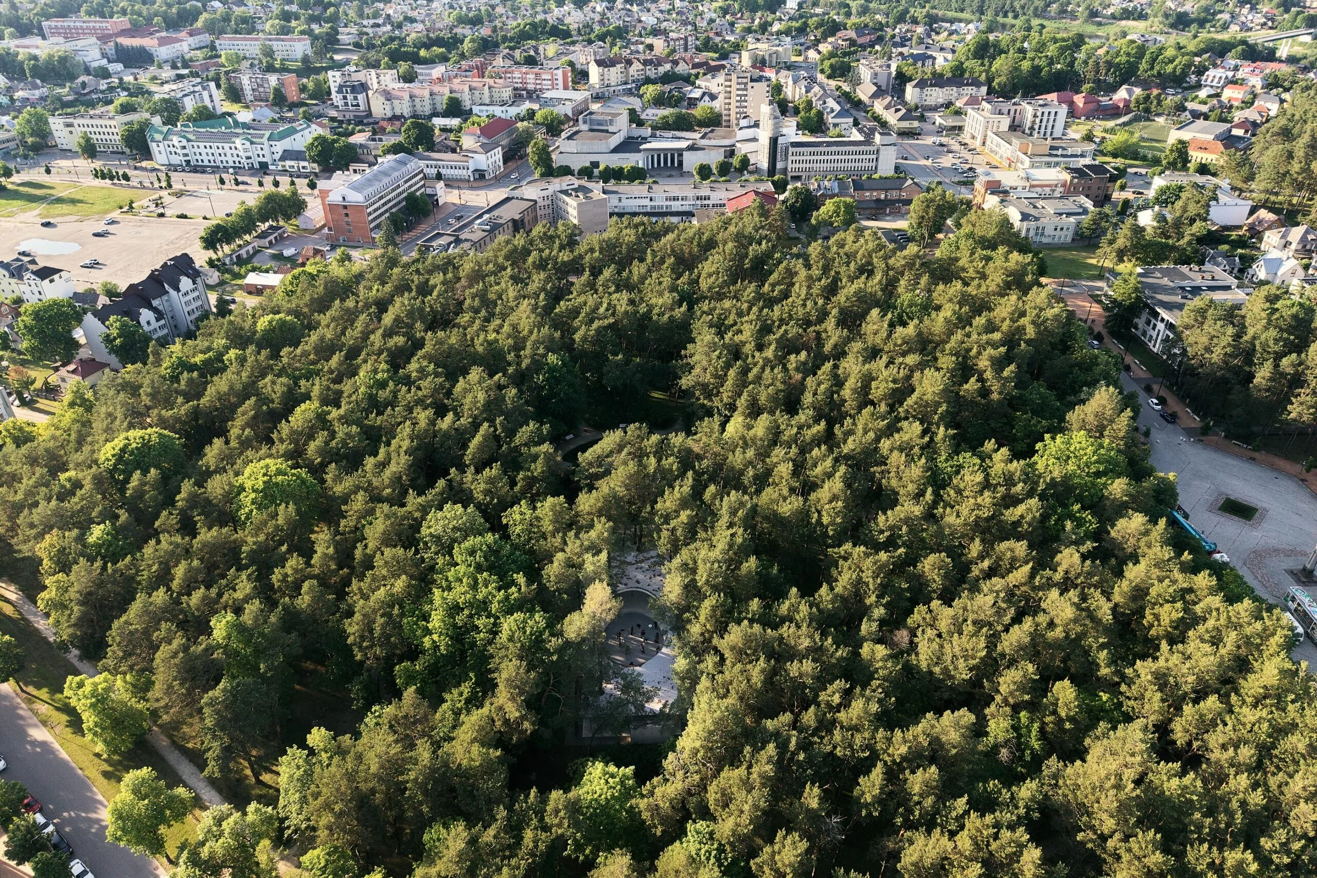 Antropologė apie Alytų: iki šiol juntama tam tikra įtampa tarp dviejų miesto centrų ir skirtingų vizijų 3 Alytaus Miesto sodas Nuotr. Norbert Tukaj scaled