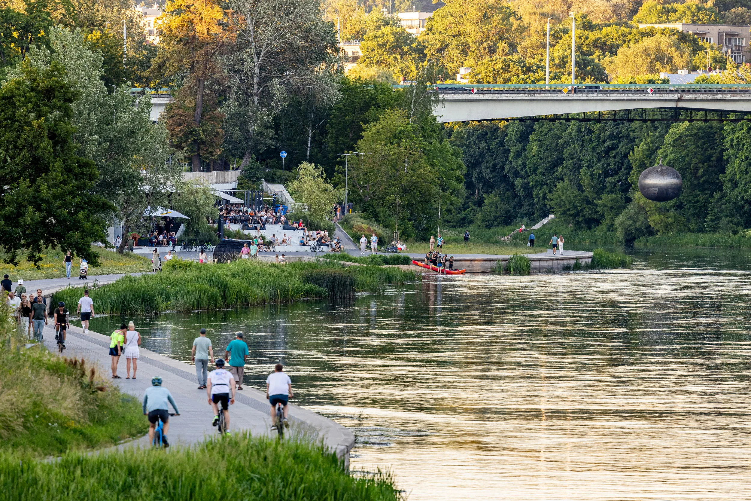 Vilniaus projektai. Kaip nauja sostinės planavimo strategija ir viešojo sektoriaus transformacija keičia miestą 10 Neries upe